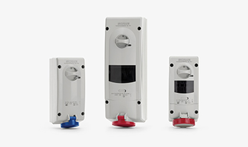 Şantiyede, tesiste, hatta kıyıda: Neden Switched–Interlocked prizler?